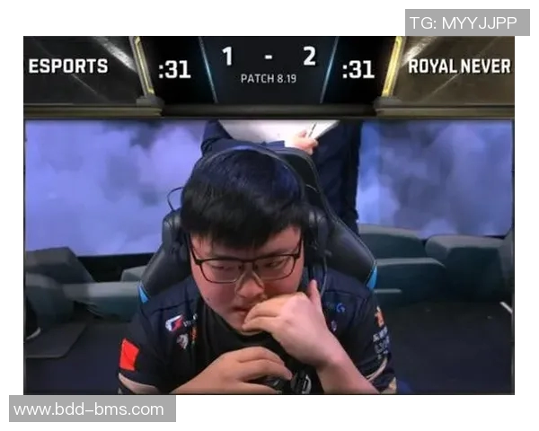 深度解析RNG战队防守反击策略及其在比赛中的运用技巧