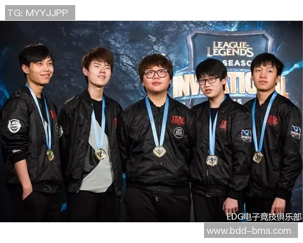 esports数据深入分析EDG与V5对决的战术布局与赛后复盘策略 esports数据深入分析EDG与V5对决的战术布局与赛后复盘策略